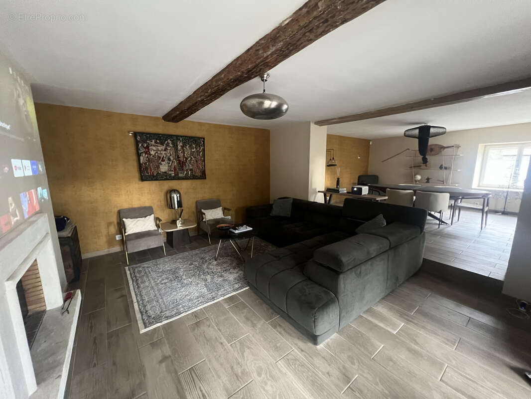 Maison à PONT-SAINTE-MAXENCE