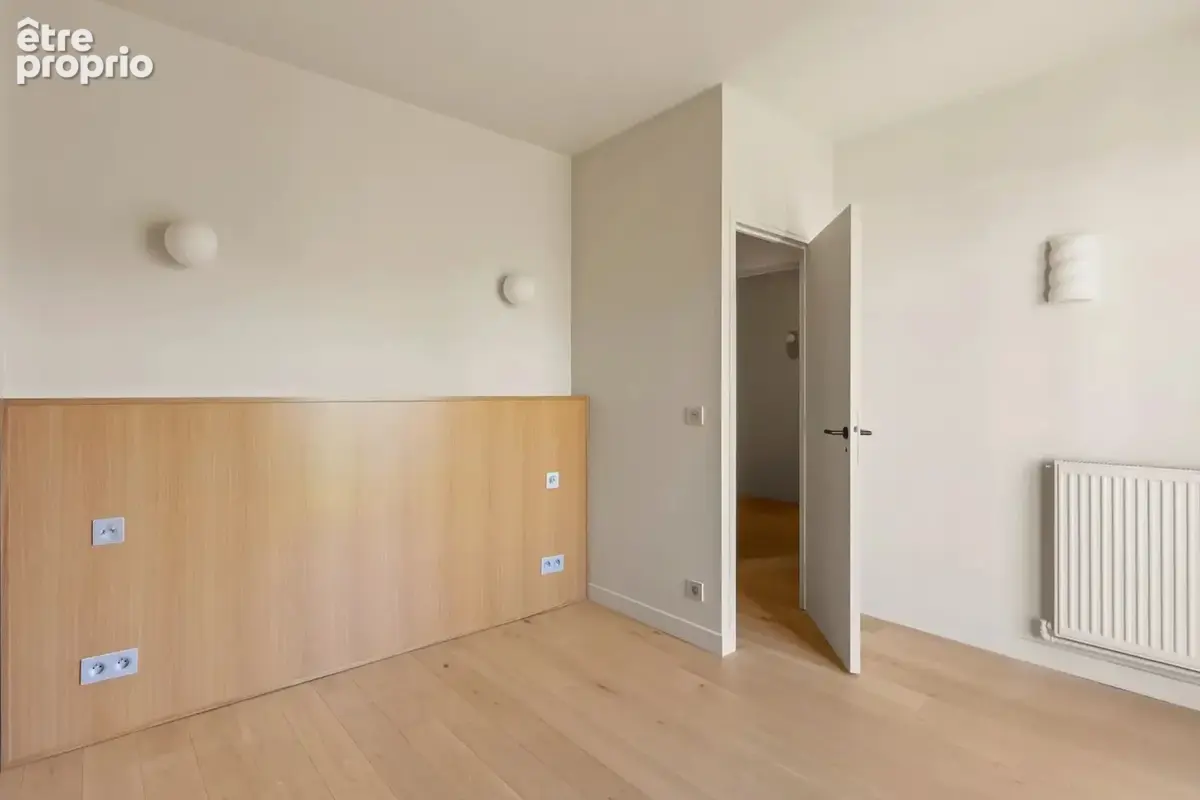 Neuilly-sur-Seine – Rue de la Ferme – Appartement rénové de deux chambres - photo 9