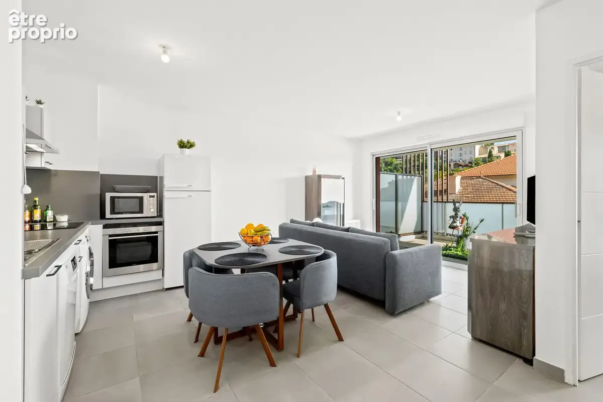 Appartement 42 m² à Cagnes-Sur-Mer  - photo 1