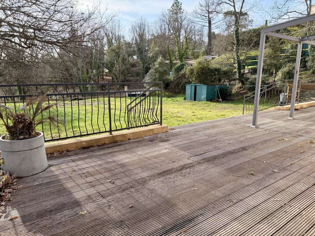 Maison à BAGNOLS-EN-FORET