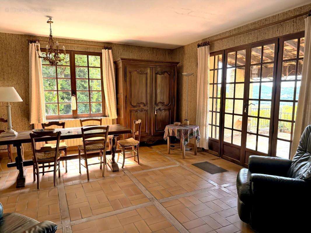 Maison à VINSOBRES