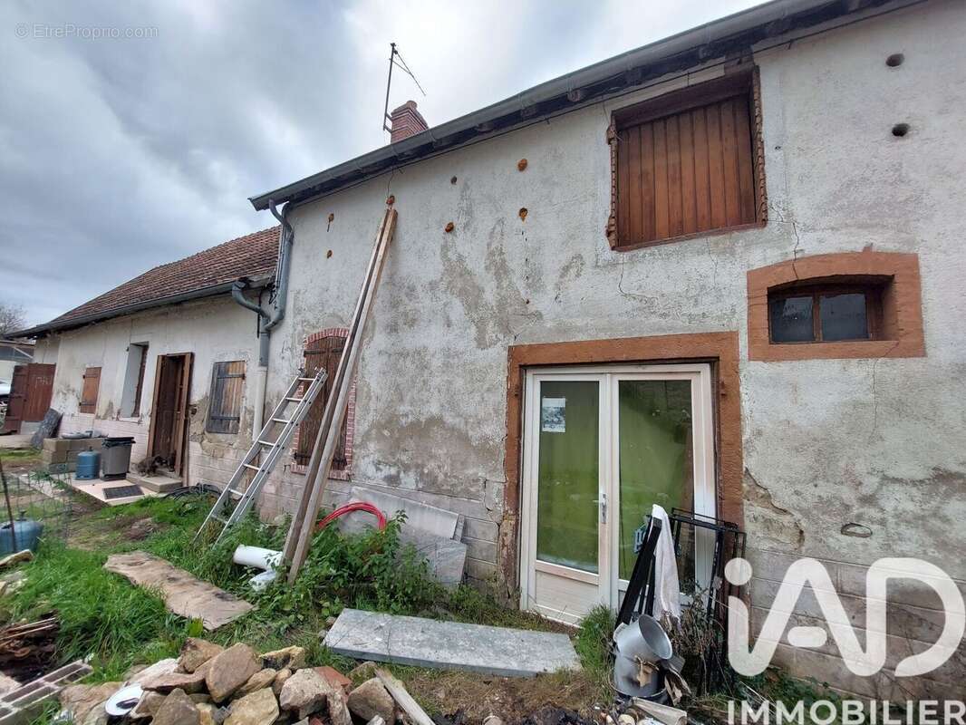 Photo 2 - Maison à SAINT-BONNET-DE-VIEILLE-VIGNE