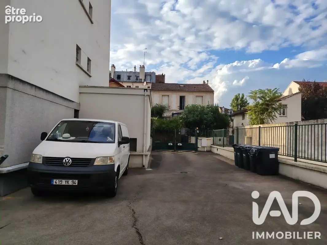Photo 1 - Parking à MAISONS-ALFORT