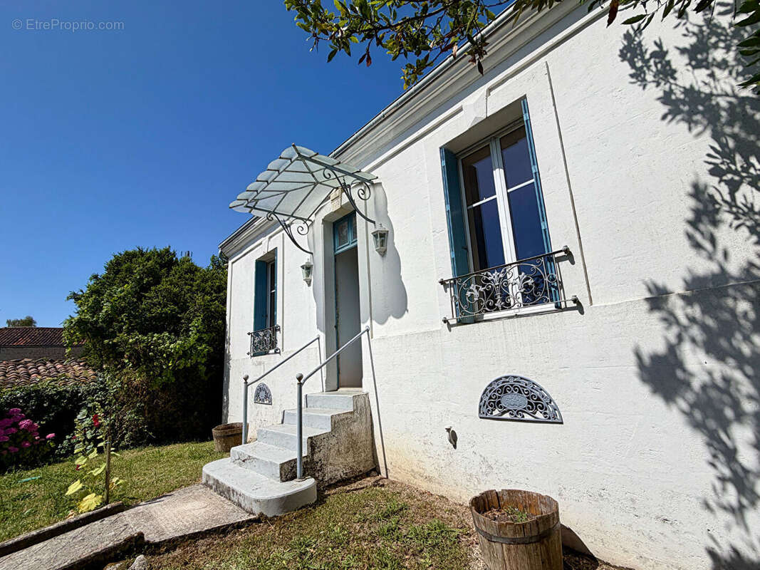 Maison à LES EDUTS