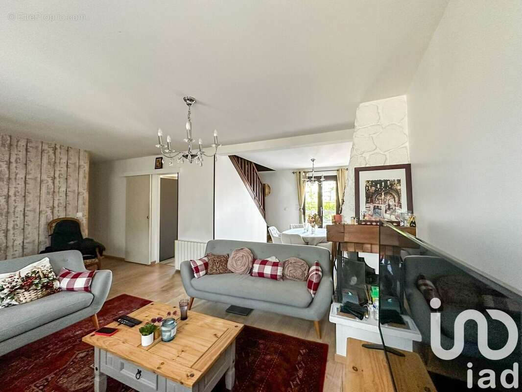 Photo 2 - Maison à DEUIL-LA-BARRE