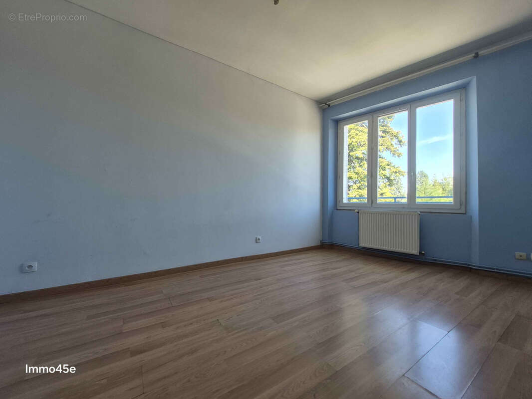 Appartement à TOURNON-SUR-RHONE