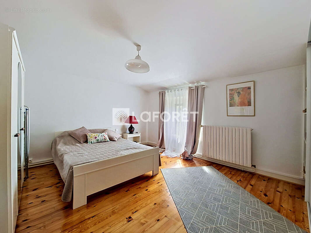 Maison Bouhans Et Feurg 4 pièce(s) 89.30 m2 - photo 4