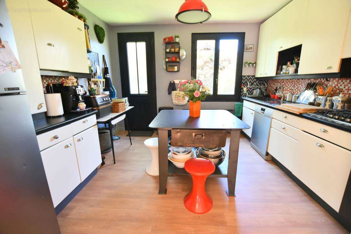 Maison à FRANCHEVILLE