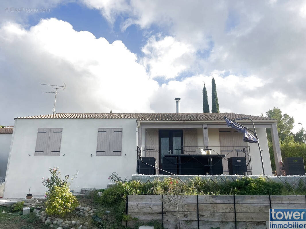 Maison à PALAJA