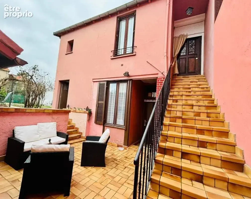 Maison 113 m² à Roanne  - photo 2