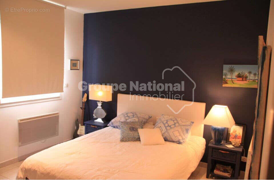 Maison à SAINT-LAURENT-D'AIGOUZE