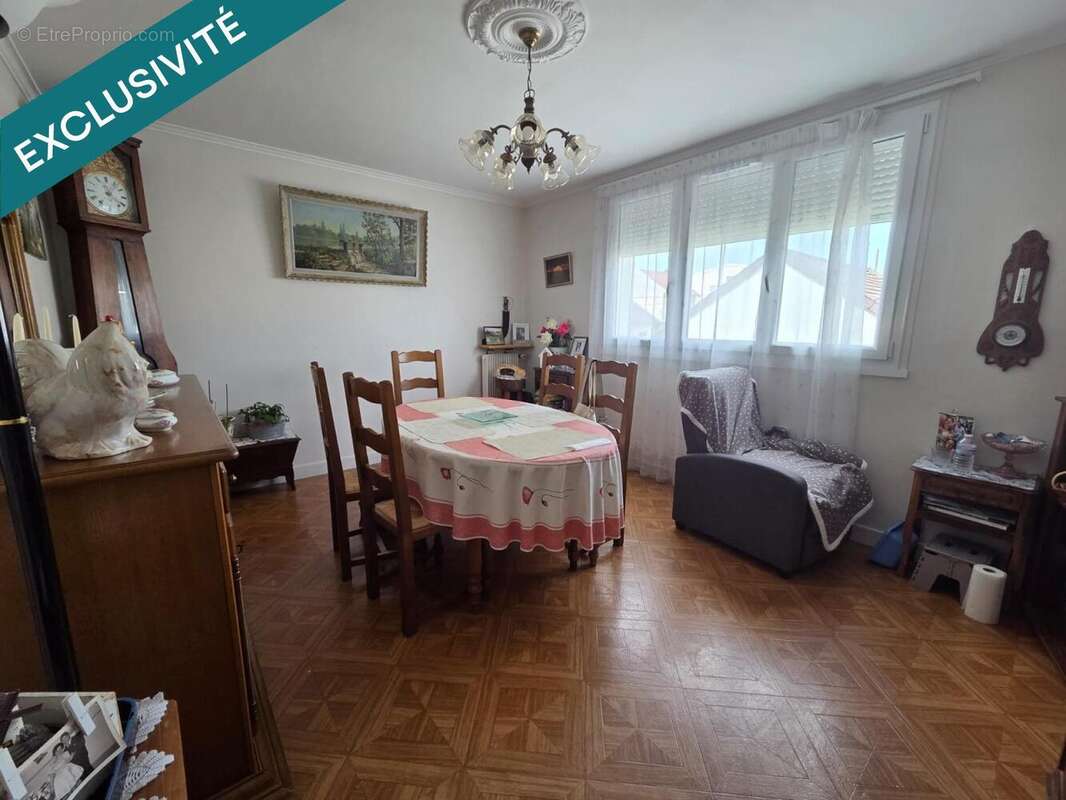 Photo 2 - Appartement à TINQUEUX
