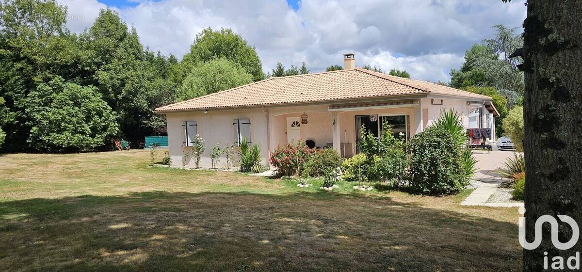 Photo 1 - Maison à MIELAN