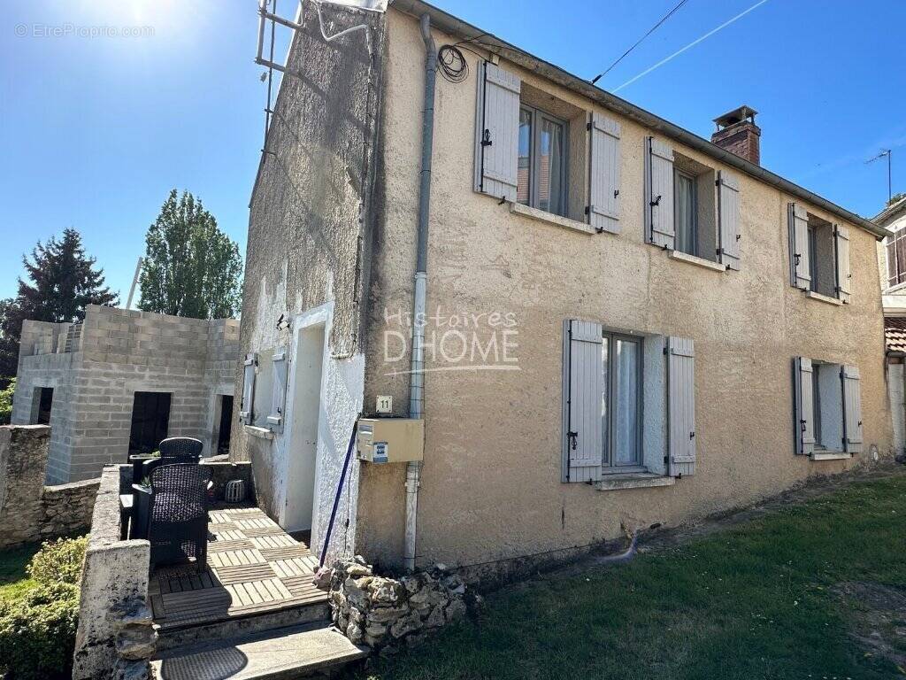 Maison à LA FERTE-GAUCHER