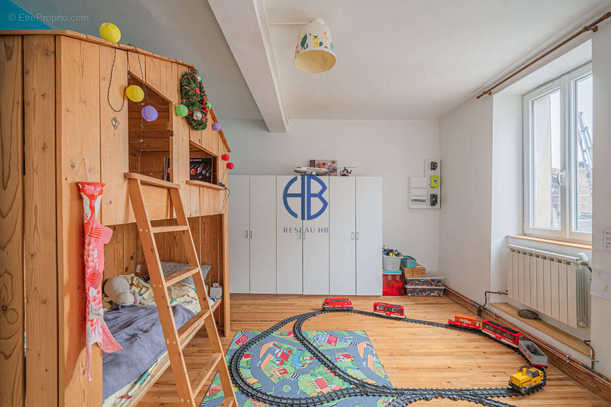 Maison à LE GRAND-LEMPS