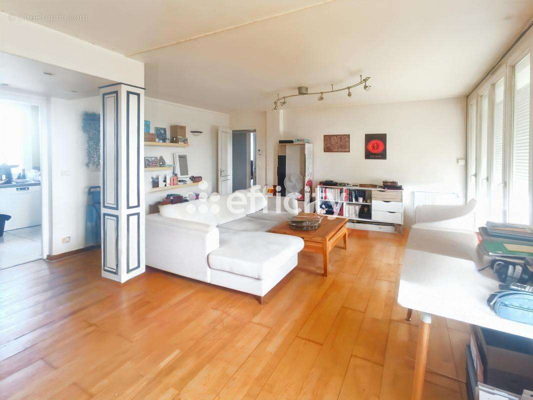 Appartement à LE PETIT-QUEVILLY