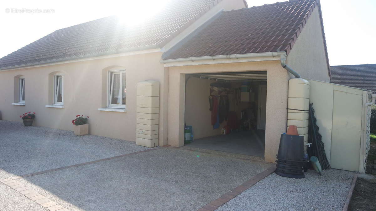 Maison 4 pièces 100 m² - photo 3