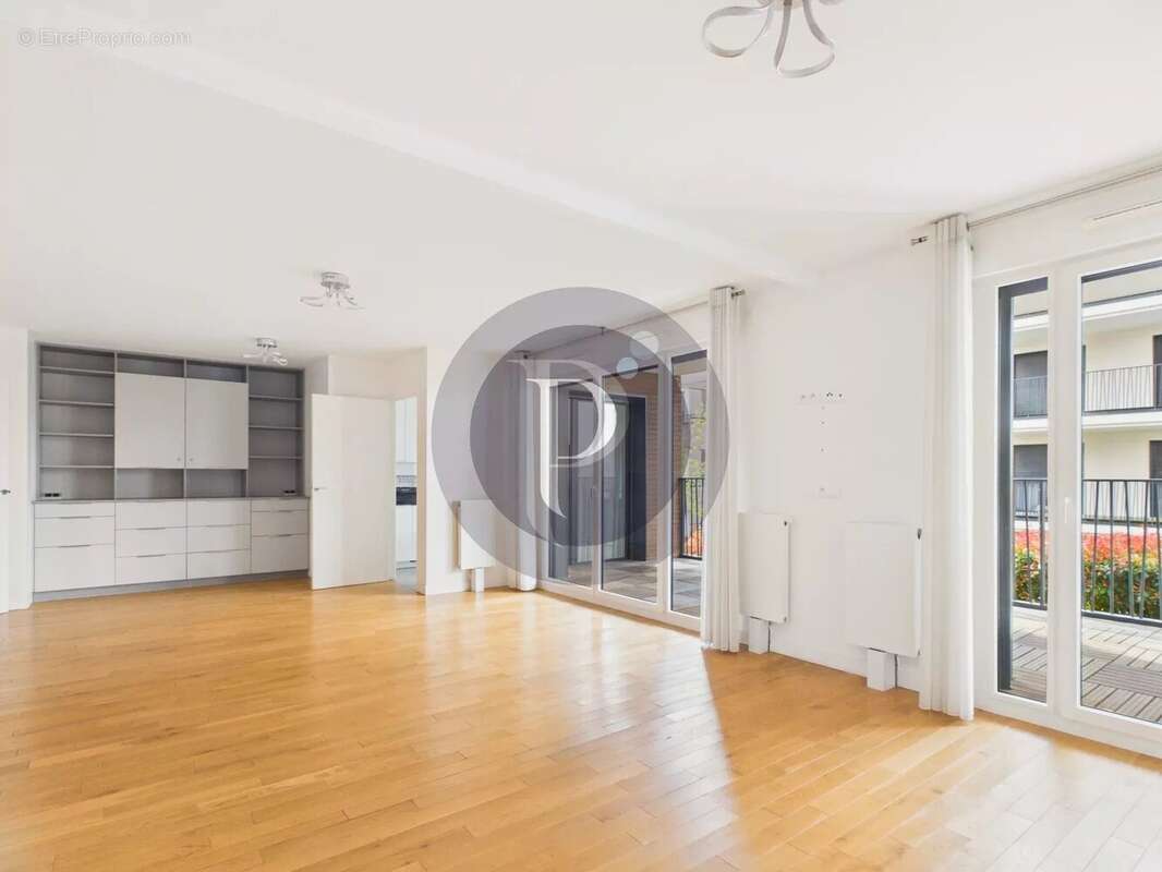 Appartement à LE PLESSIS-ROBINSON