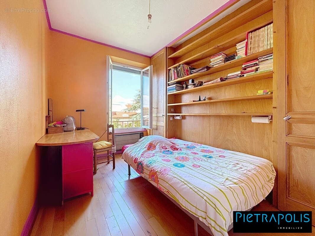 Appartement à SAINT-FONS