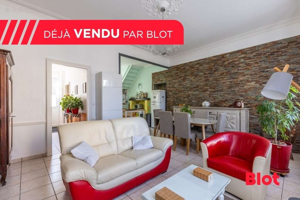 Maison à GRAND-FOUGERAY