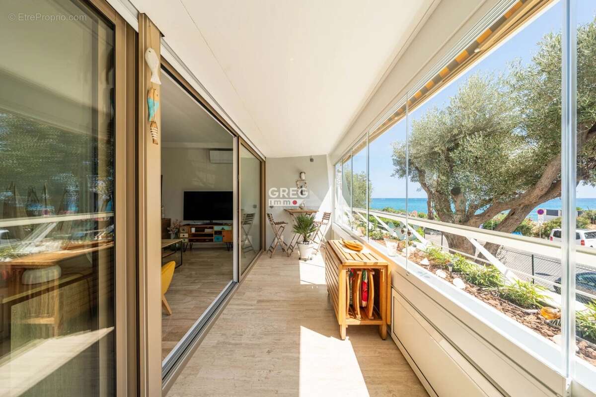 Appartement à VILLENEUVE-LOUBET