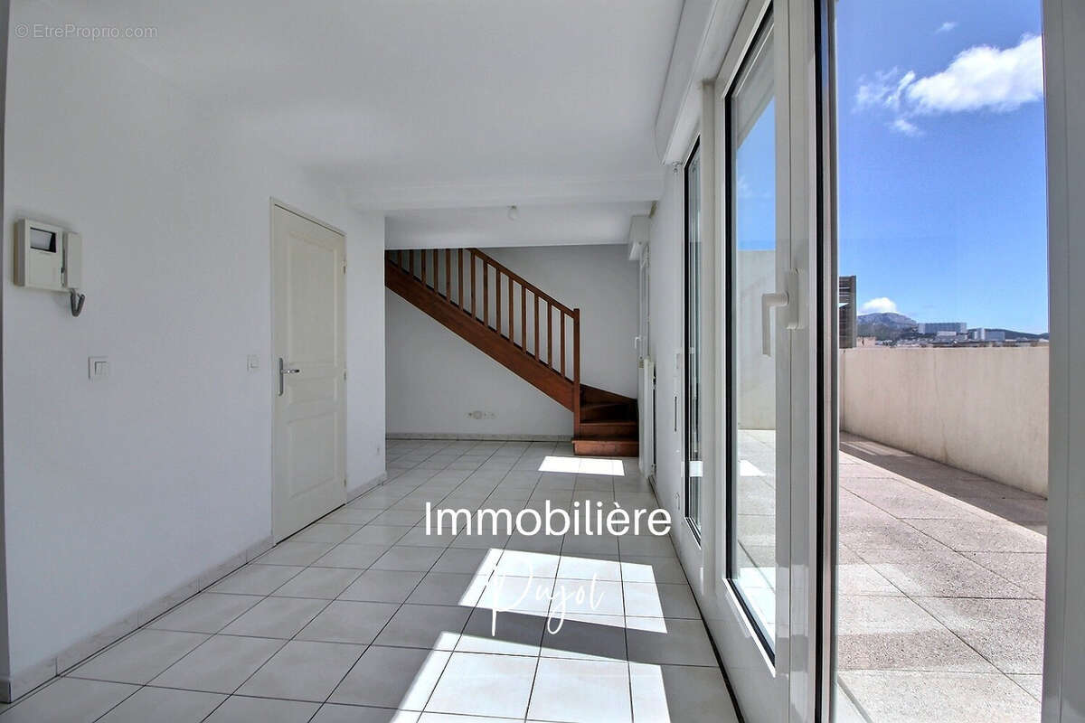 Appartement à MARSEILLE-10E