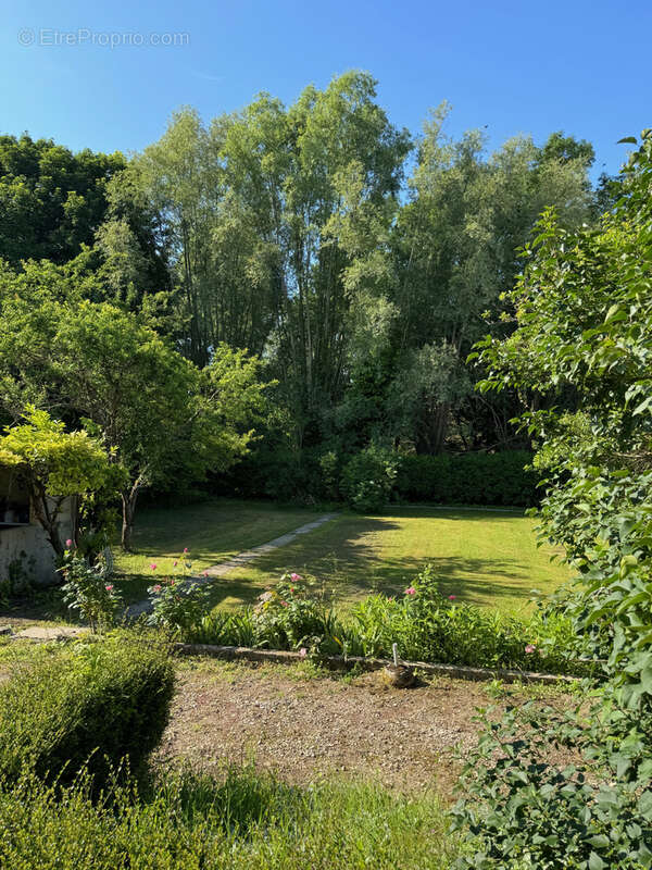 Maison à SAINT-GERMAIN-DU-PUY