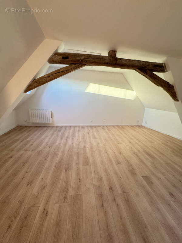 Maison à EGREVILLE