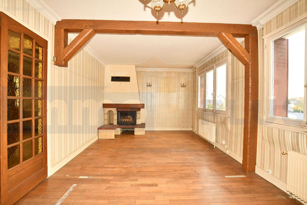 Maison individuelle de 76.55 m², 3 chambres, sdb, garage, 281 m² de terrain - photo 3