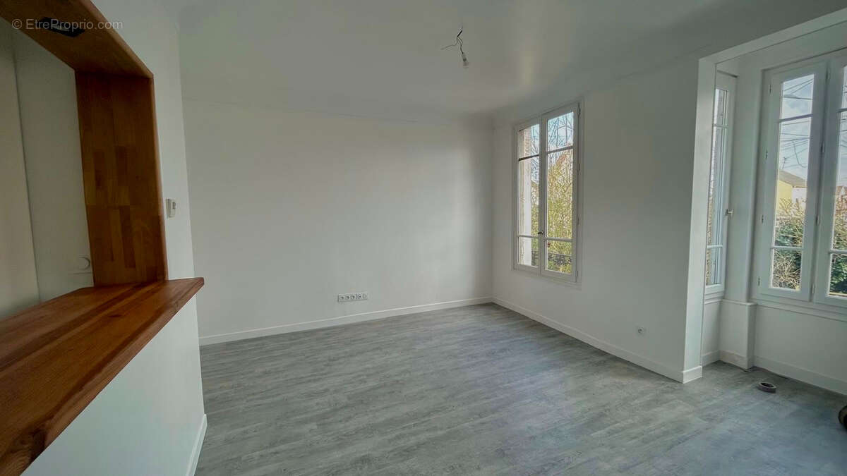 Maison à GOUSSAINVILLE