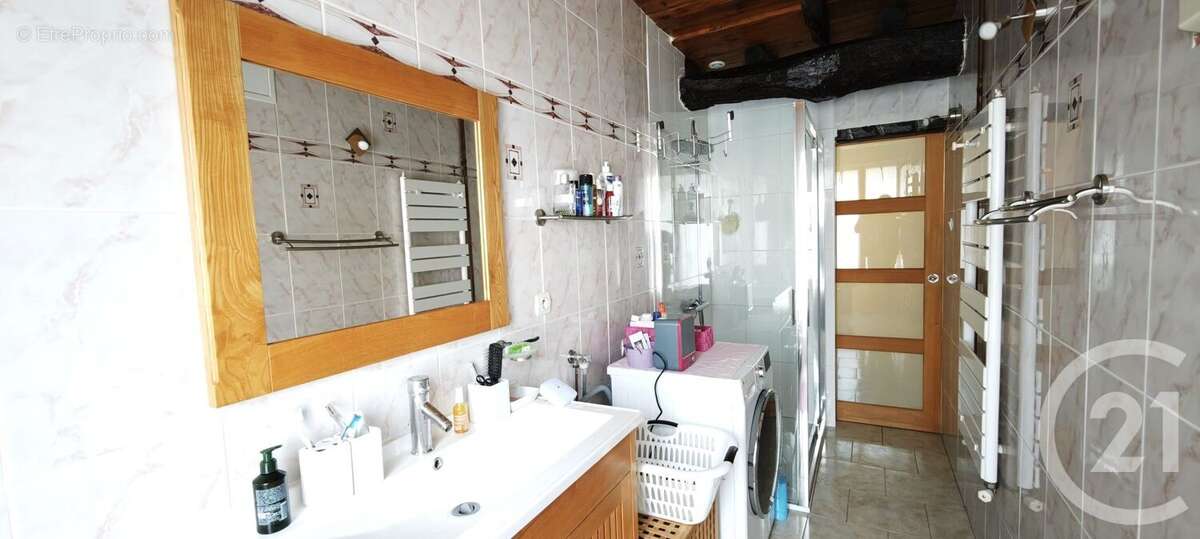 Maison à OUZOUER-LE-DOYEN