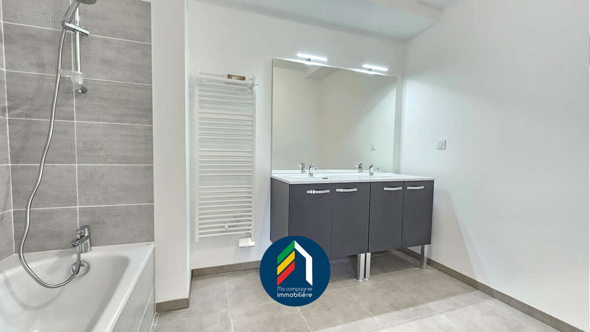 Appartement à LES HERBIERS