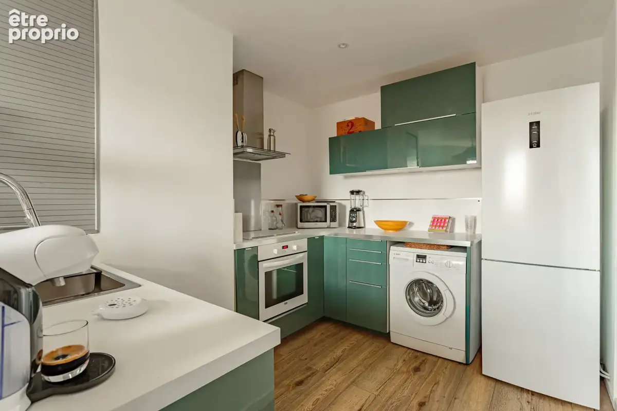Découvrez ce charmant T3 de 69 m2, lumineux, offrant un cadre de vie agréable dans le quartier recherché de Sa - photo 11
