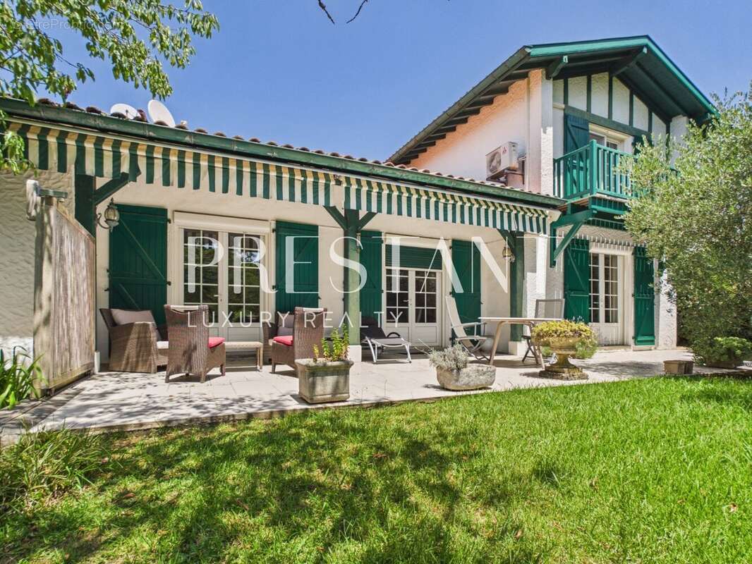 Maison à ARBONNE