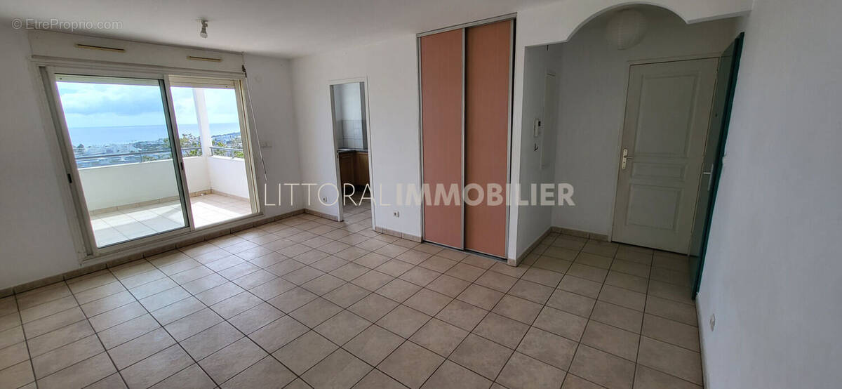 Appartement à SAINT-DENIS