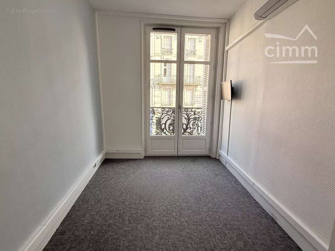 Immeuble de bureaux - centre-ville de blois - investissement ou installation d'entreprise - photo 10