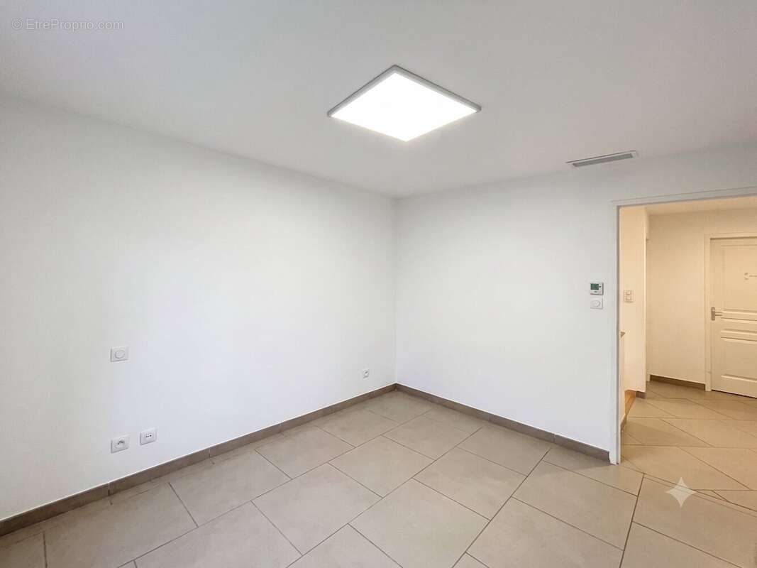 BALMA proche centre ville, Maison récente T5 155 m² - photo 13