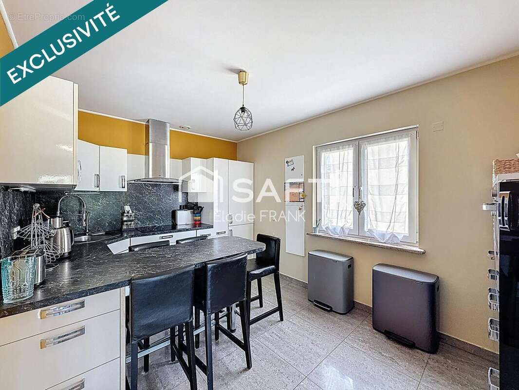 Maison 184 m² à Redange  - photo 2