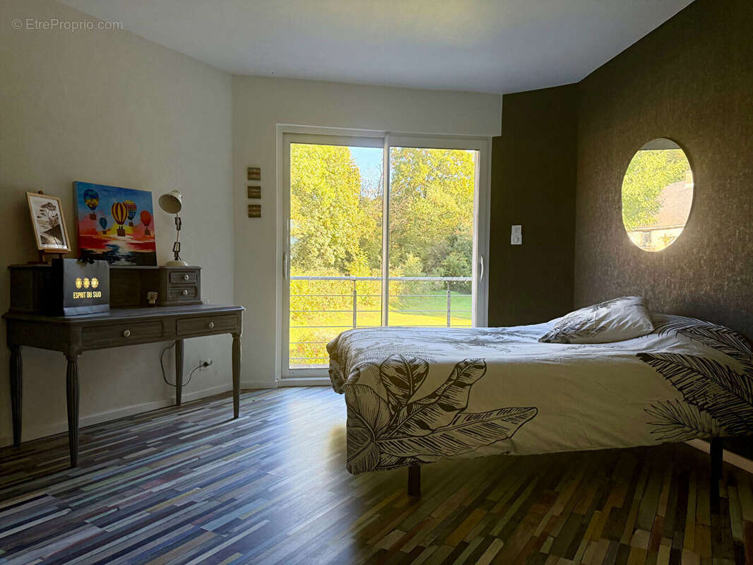 Secteur Saint Mexant - Maison 295 m² - photo 13