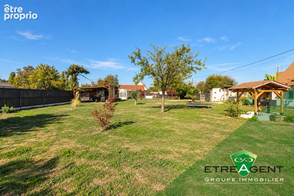 Maison SAINT-LUBIN-DES-JONCHERETS - 108 m² - 3 chambres - photo 3