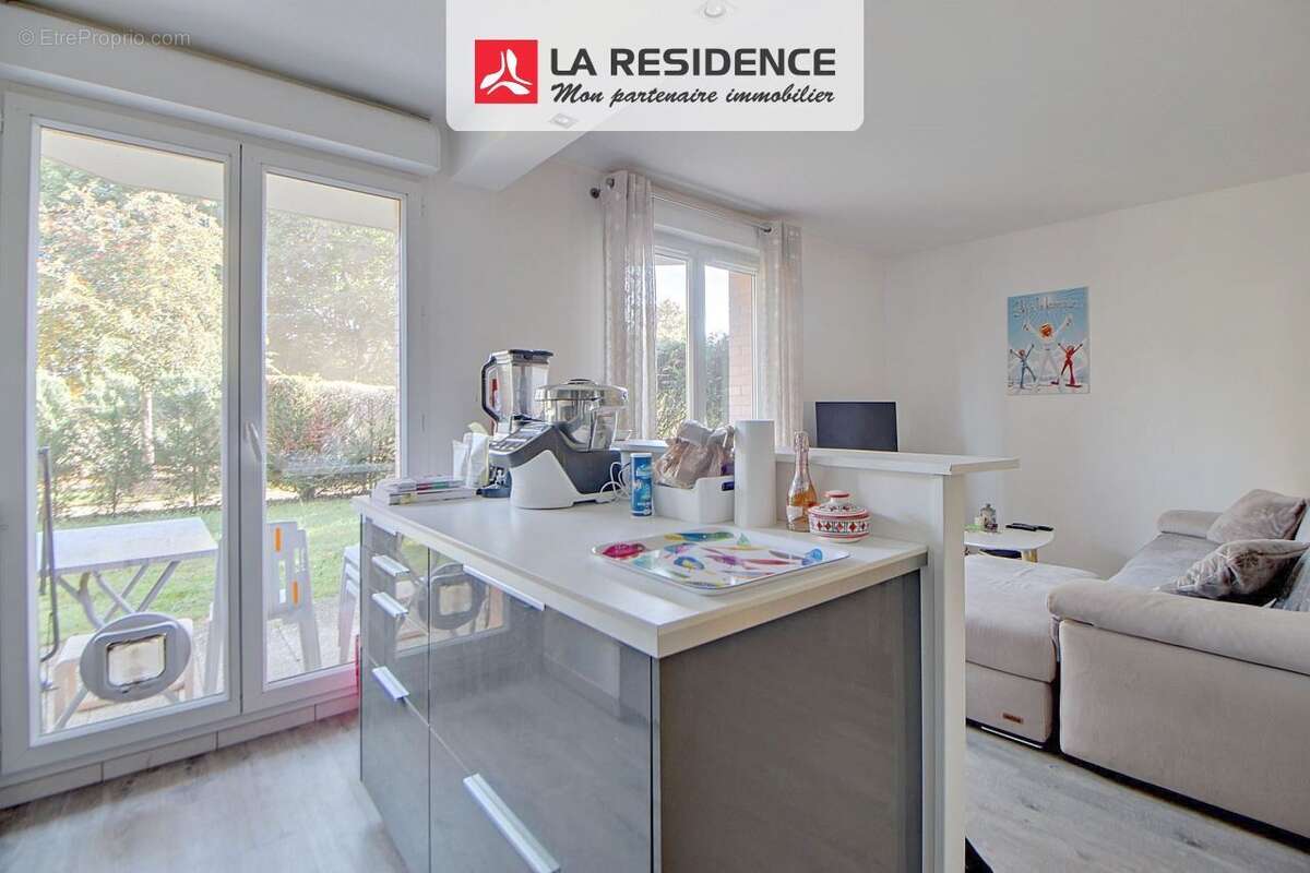Appartement à VERNEUIL-SUR-SEINE