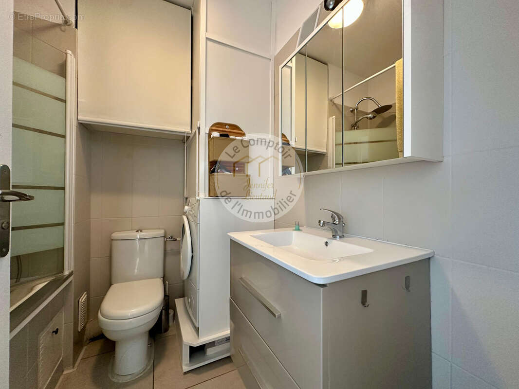 Appartement à MARSEILLE-9E