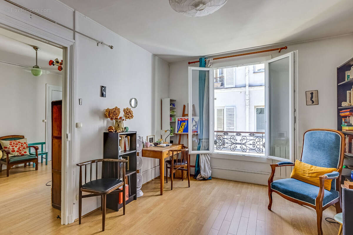 Appartement à PARIS-12E