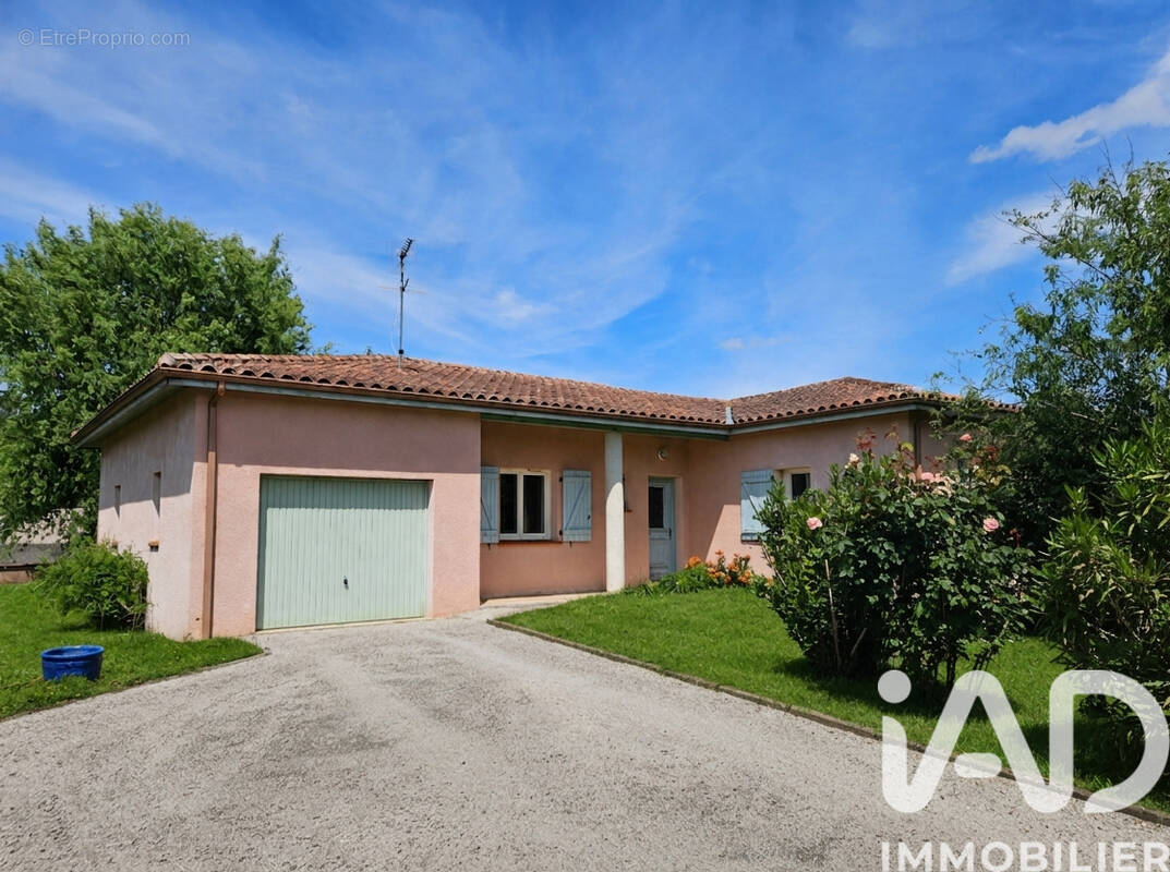 Photo 1 - Maison à MIRANDE