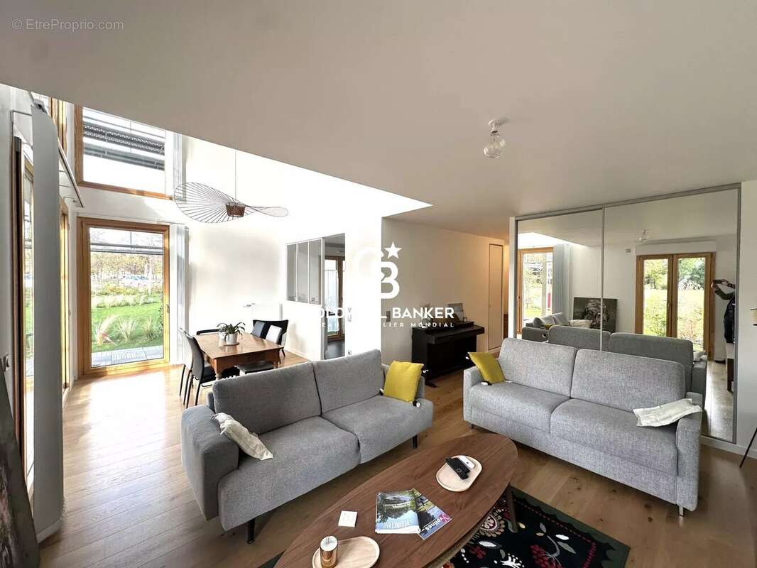 Appartement à LE VESINET