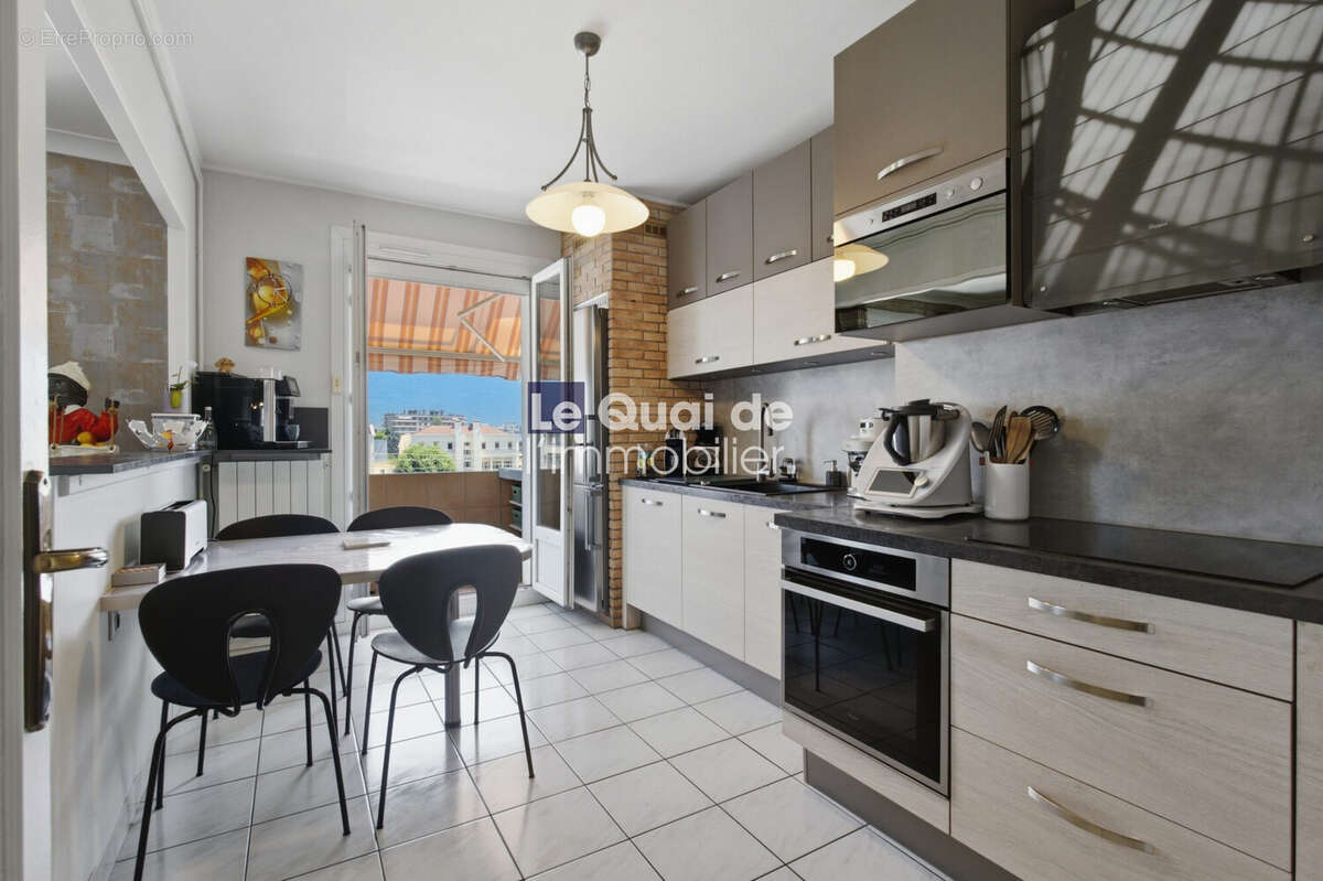 Appartement à GRENOBLE