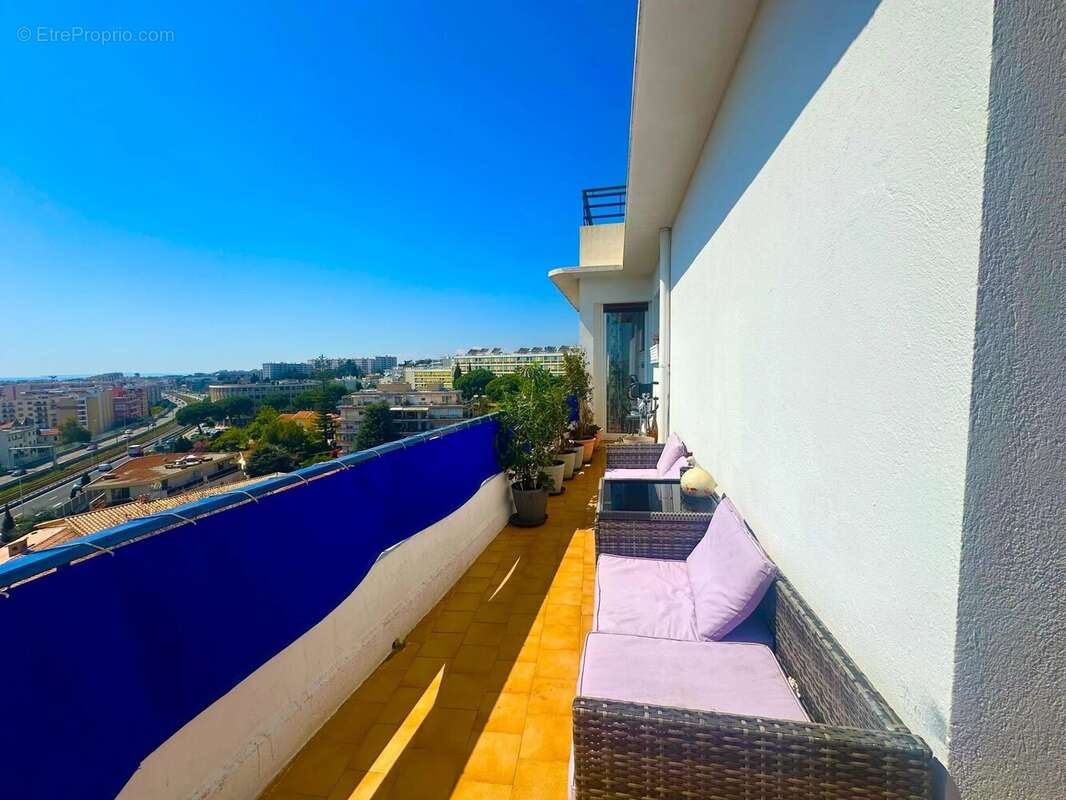 Appartement à NICE