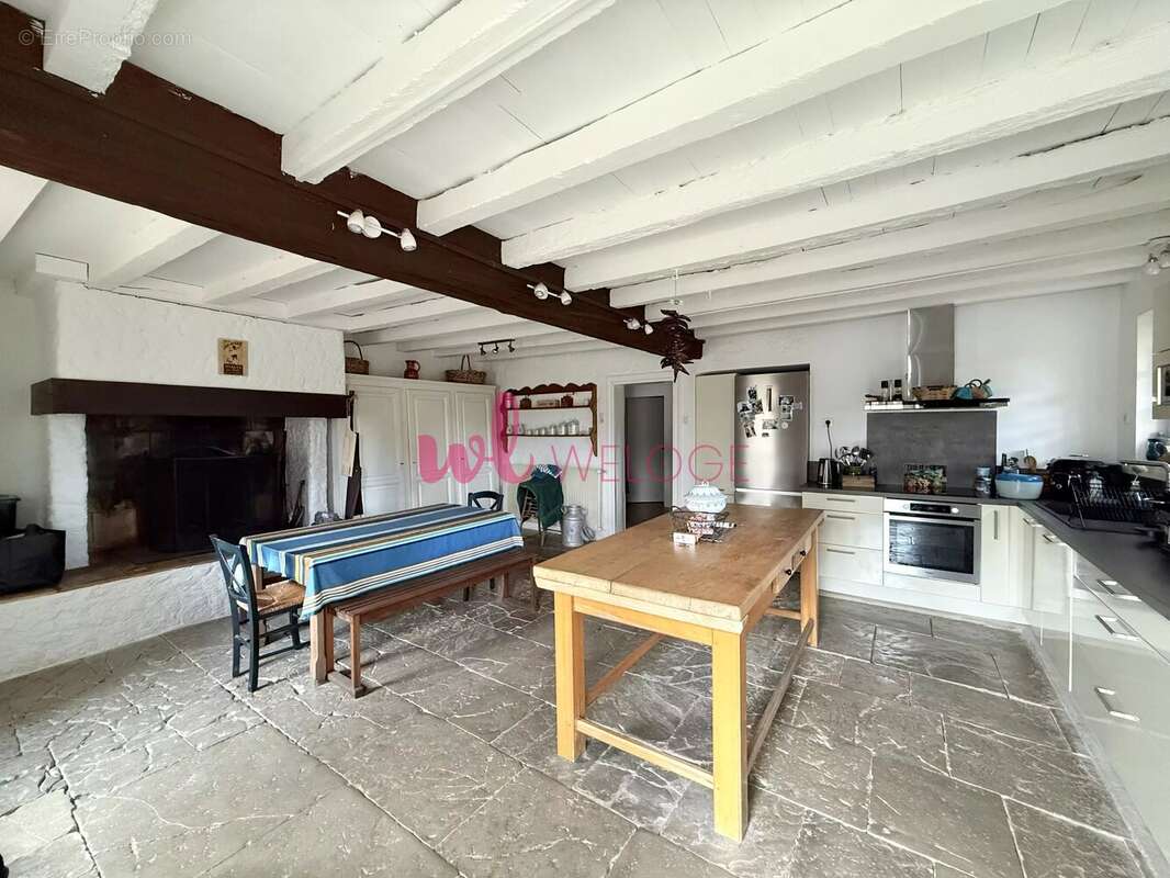Maison à JOSSE