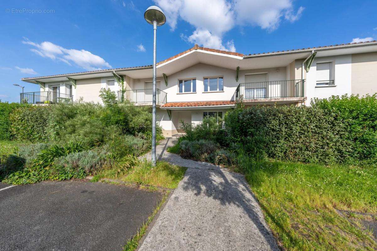 Appartement à AMBARES-ET-LAGRAVE