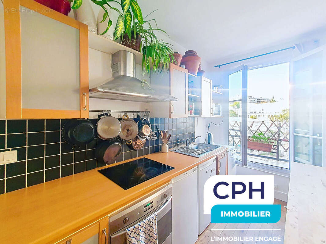 Appartement à PARIS-12E